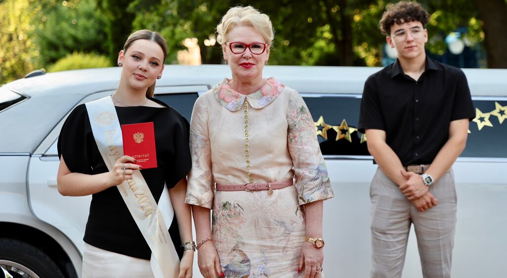 Выпускной в 9 классе «Золотой фонд России»